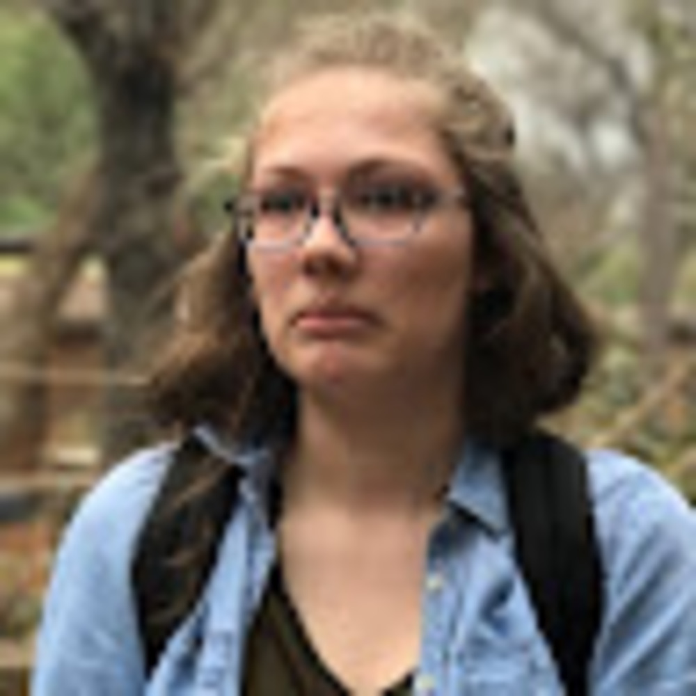 Meet your Posher, Hannah